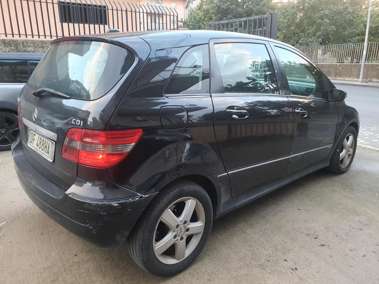 Mercedes-benz B 180 CDI