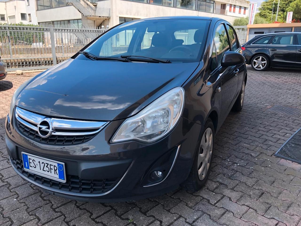 Opel Corsa 1.2 85CV 5 porte GPL-TECH Edition