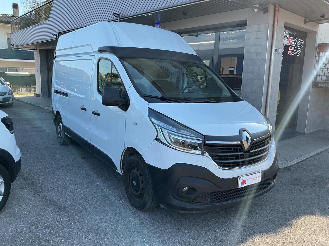 RENAULT TRAFIC T29 20 DCI 145 CV PL-TA