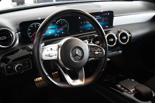 Mercedes-Benz A 250 A250e AMG (eq-power) Premium