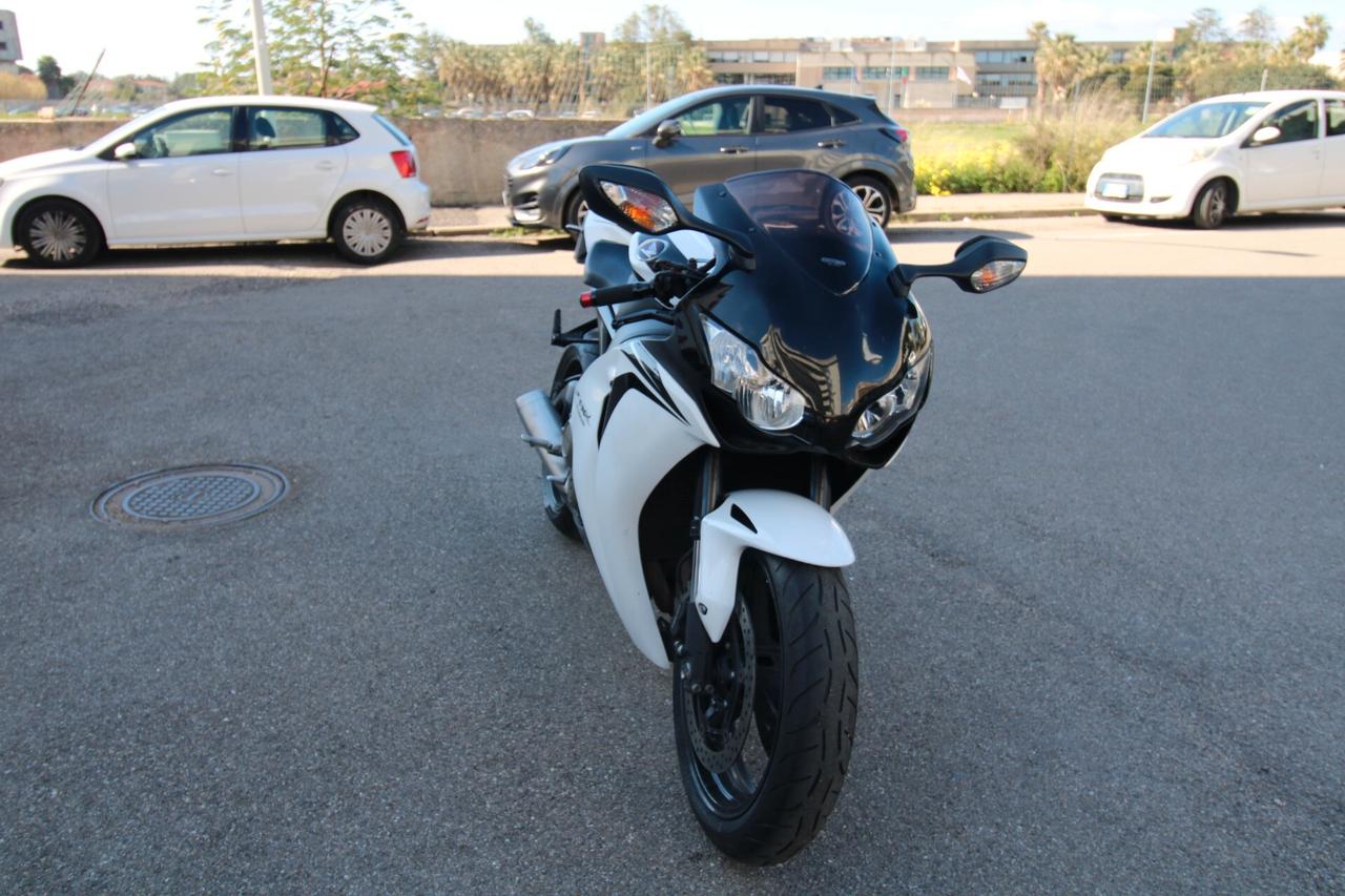 Honda CBR 1000 RR