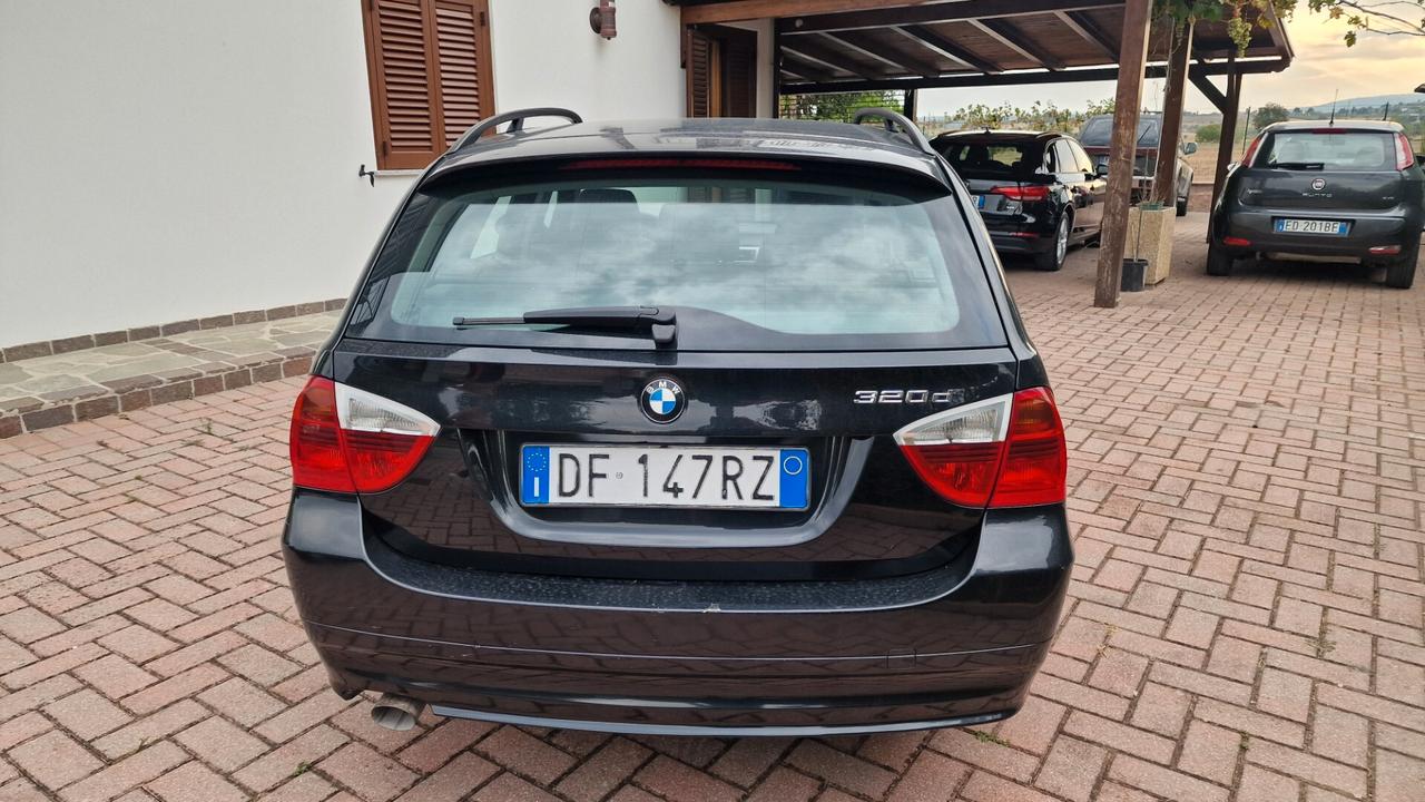 Bmw 320 320d cat Touring Attiva