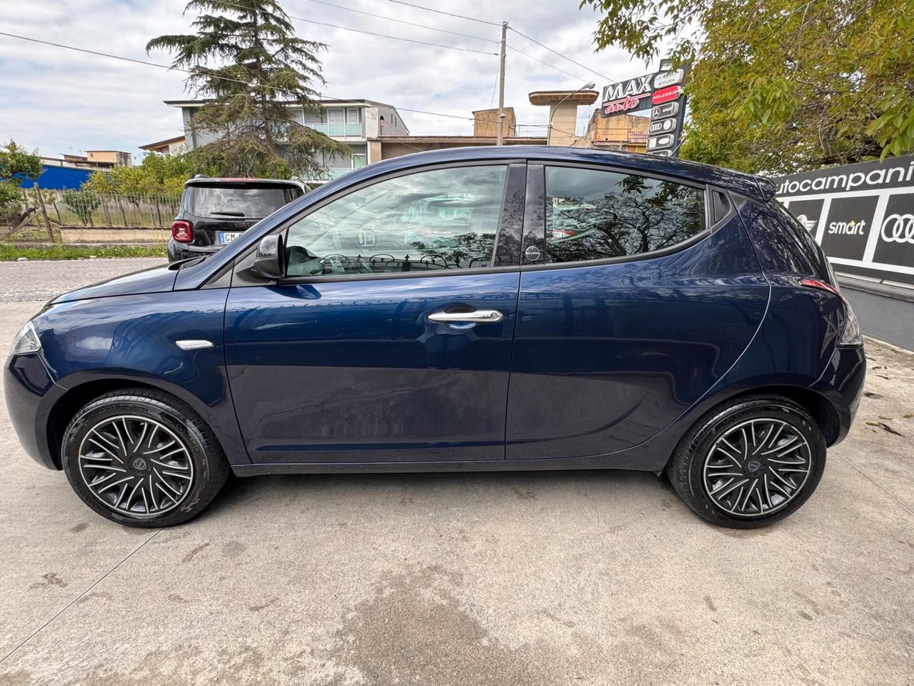 Lancia Ypsilon 1.2 69 CV 5 eco chic