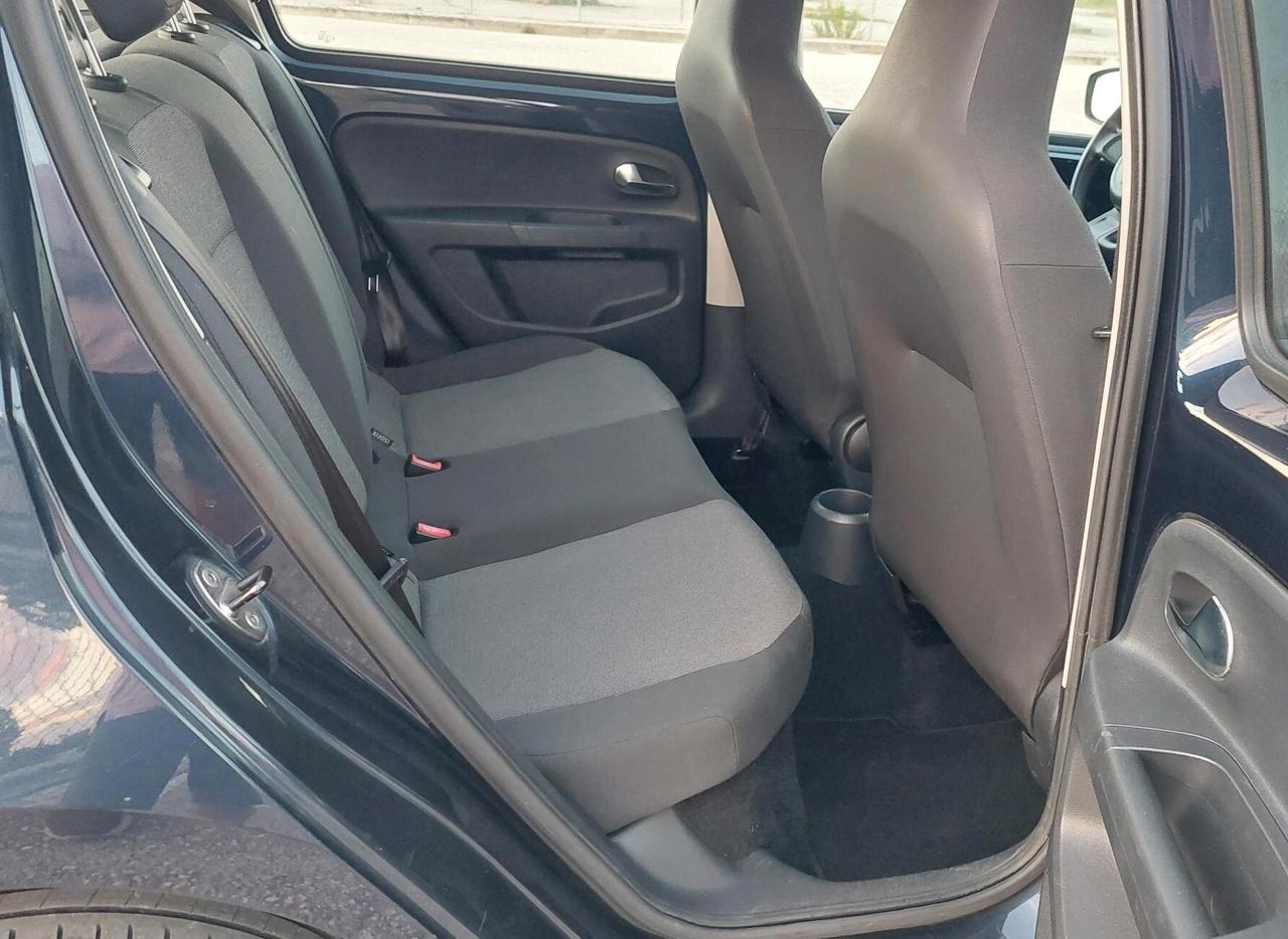 VOLKSWAGEN UP- NEOPATENTATI- UNICO PROPRIETARIO