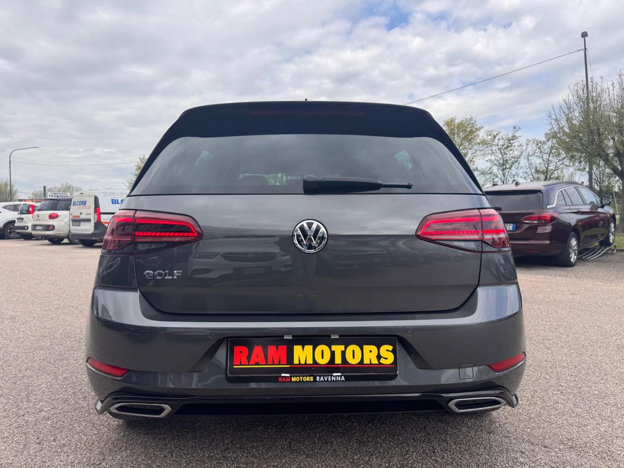 Volkswagen GOLF 7.5 R-LINE DSG 1.5 TSI 150 CV ACT