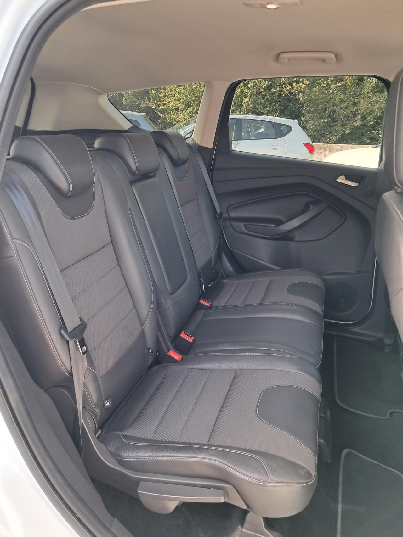 Ford Kuga 2.0 TDCI 4WD Titanium X