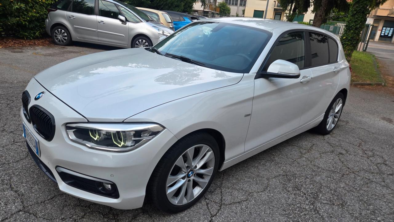 Bmw 116 116d 5p. Urban