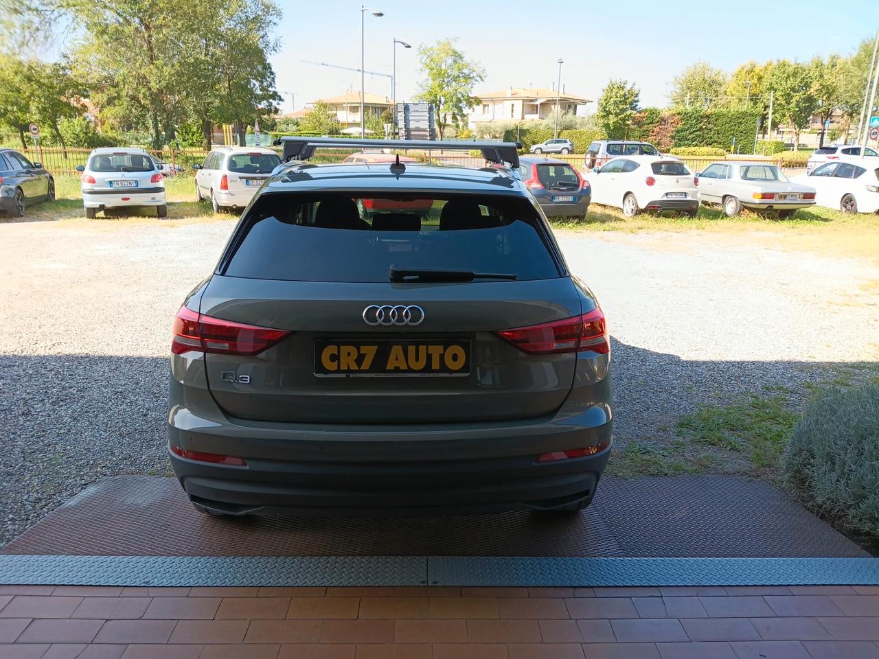 Audi Q3 45 TFSI e S tronic Sport Hybrid