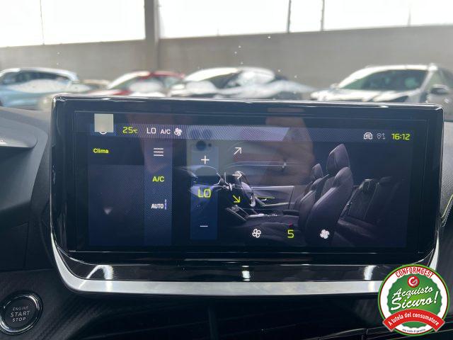 PEUGEOT 2008 Hybrid 136CV e-DCS6 GT