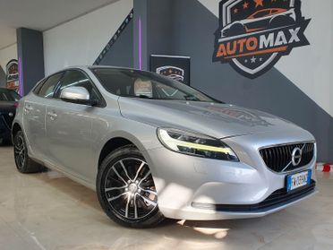 Volvo V40 D2 2.0 Geartronic 120cv R-design 2019