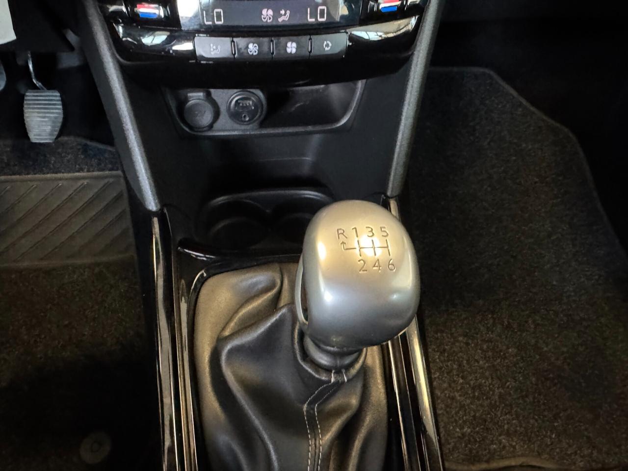 Peugeot 2008 BlueHDi 120 S&S Allure