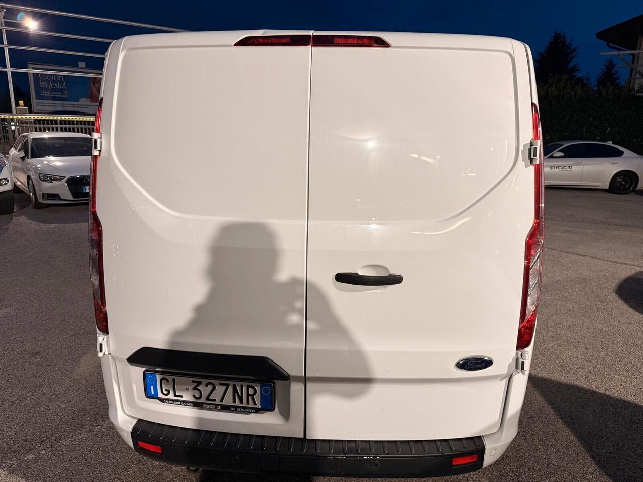 Ford Tourneo Custom 2.0 TDCi 130CV PL