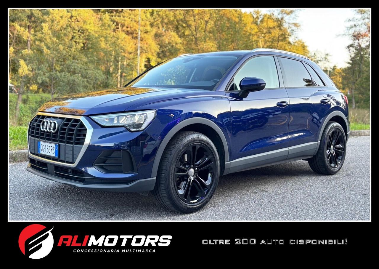Audi Q3 S tronic quattro NAVI CARPLAY LED CERCHI NERI TOP
