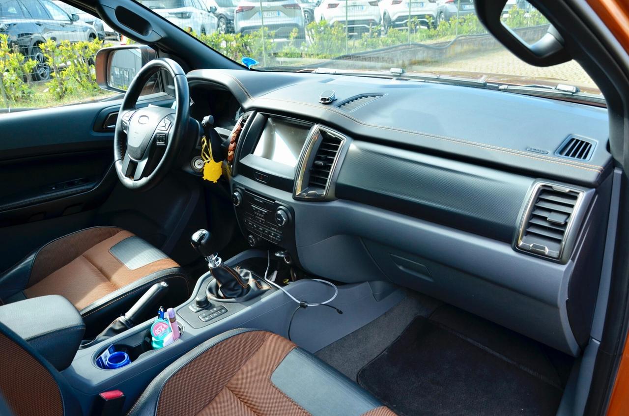 FORD RANGER 3.2 TDCI DOUBLE CAB WILDTRACK 200cv MANUALE, AUTO PRIVATA, UFF ITALIANA, SERVICE FORD, RETROCAMERA, PERMUTE