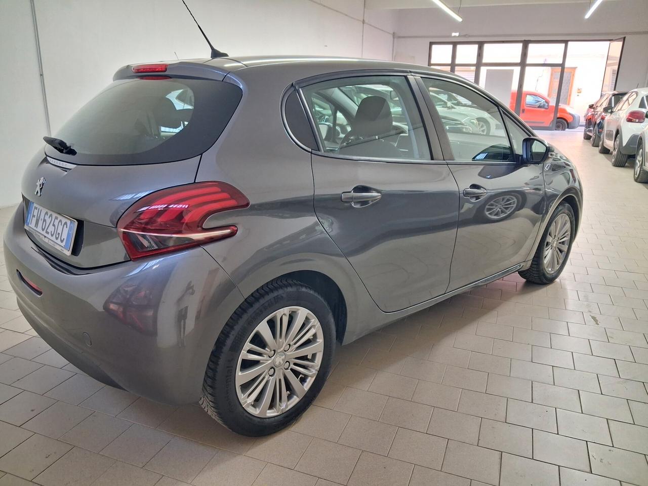 Peugeot 208 PureTech 82 Stop&Start 5 porte Allure