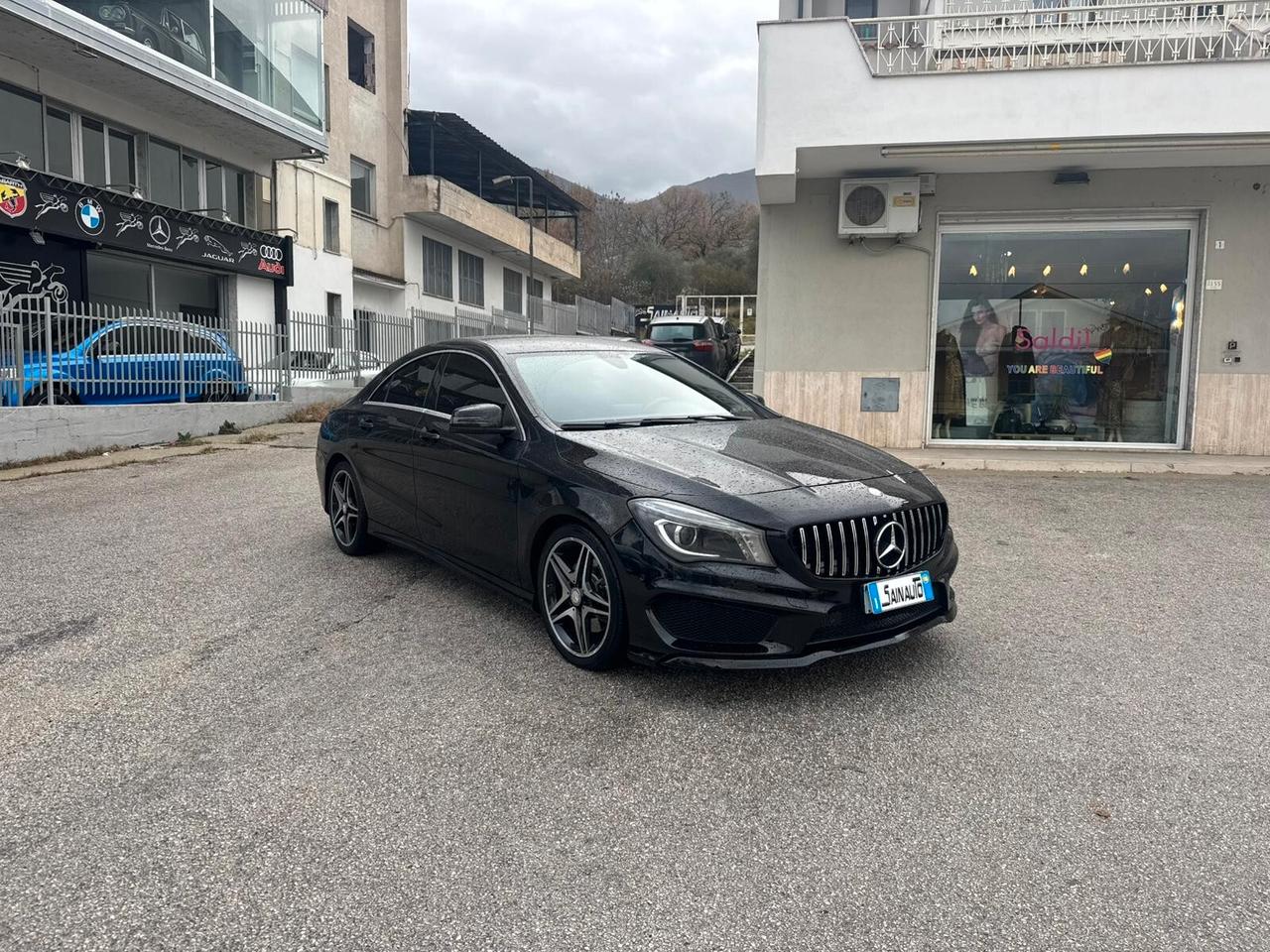 Mercedes-benz CLA 220 berlina d Automatic Premium amg Garanzia