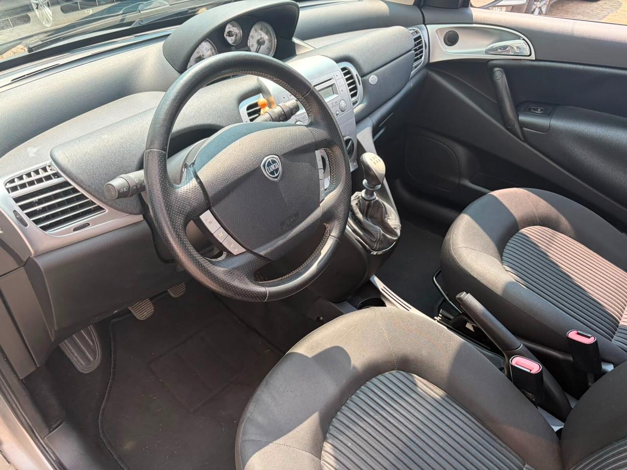 Lancia Ypsilon 1.2 Diva