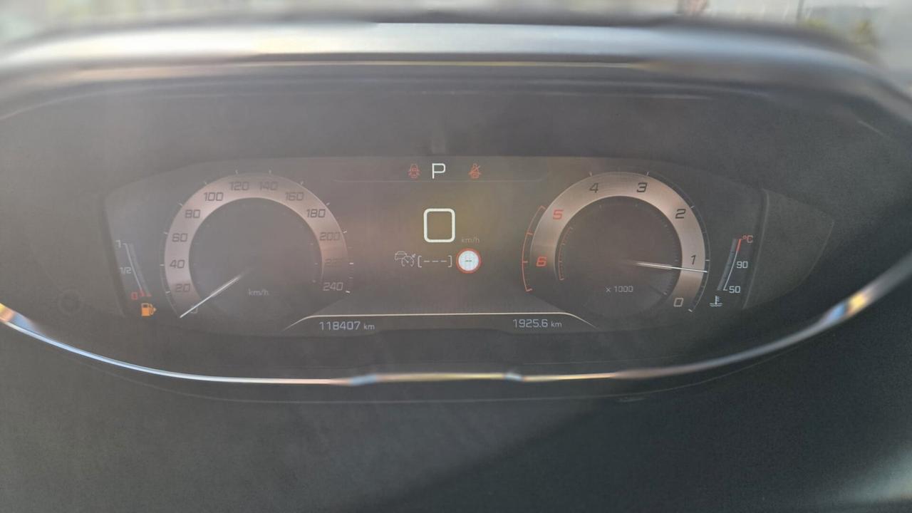 Peugeot 3008 1.5 bluehdi 131CV GT Line Uff Italy Led Navi USB