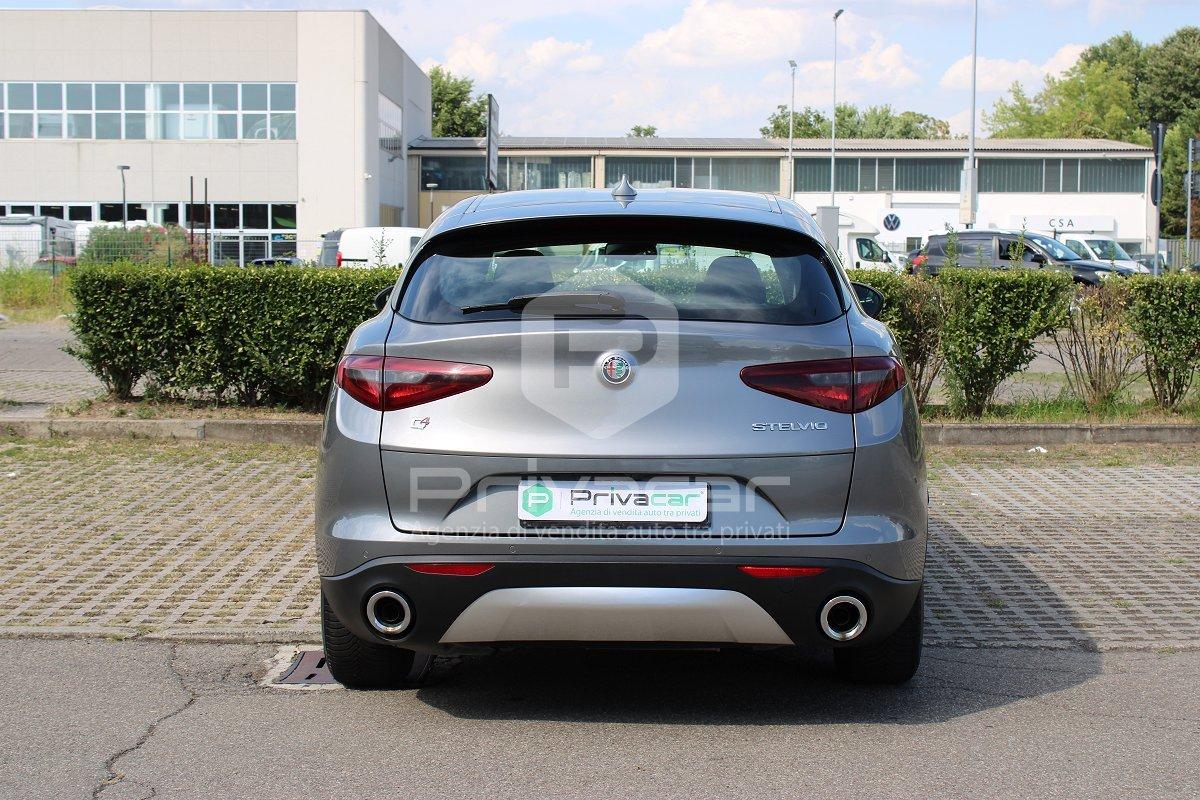 ALFA ROMEO Stelvio 2.2 Turbodiesel 190 CV AT8 Q4 Business