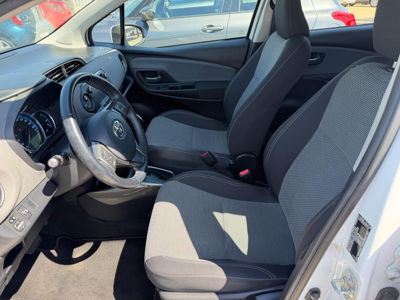 Toyota Yaris 1.5 Hybrid 5 porte Active