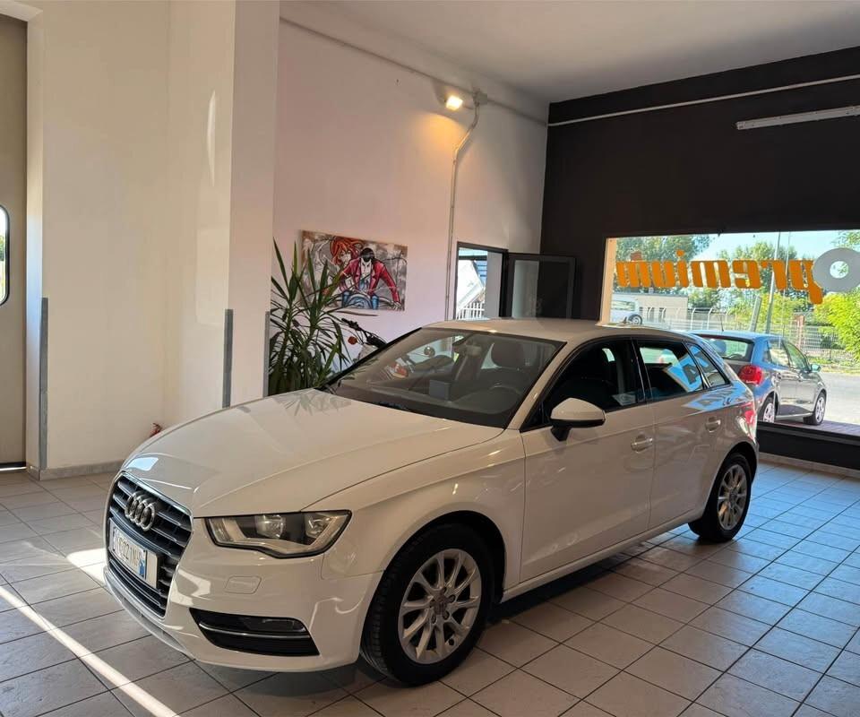Audi A3 SPB 1.6 TDI S tronic Business