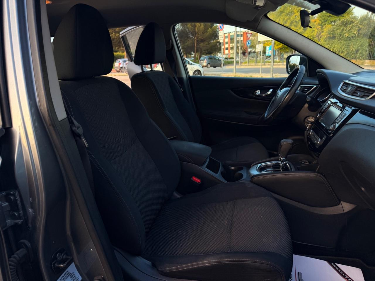 Nissan Qashqai Automatico GARANZIA 12 mesi
