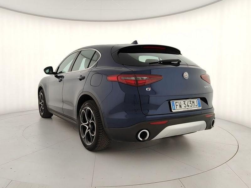 Alfa Romeo Stelvio 2.2 Turbodiesel 210 CV AT8 Q4 Executive