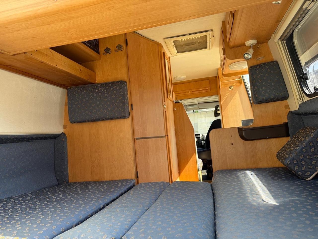 Camper puro Fiat Ducato 2.8 JTD – 110.000 km – 4 posti letto/viaggio – Perfetto