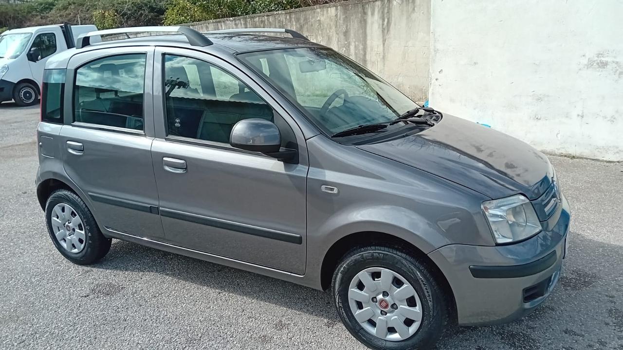 Fiat Panda 1.3 mjt/75cv-full-2011