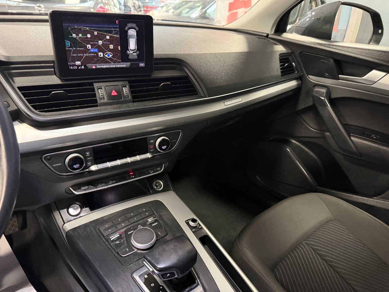 Audi Q5 45 TFSI quattro S tronic Business Sport 245CV