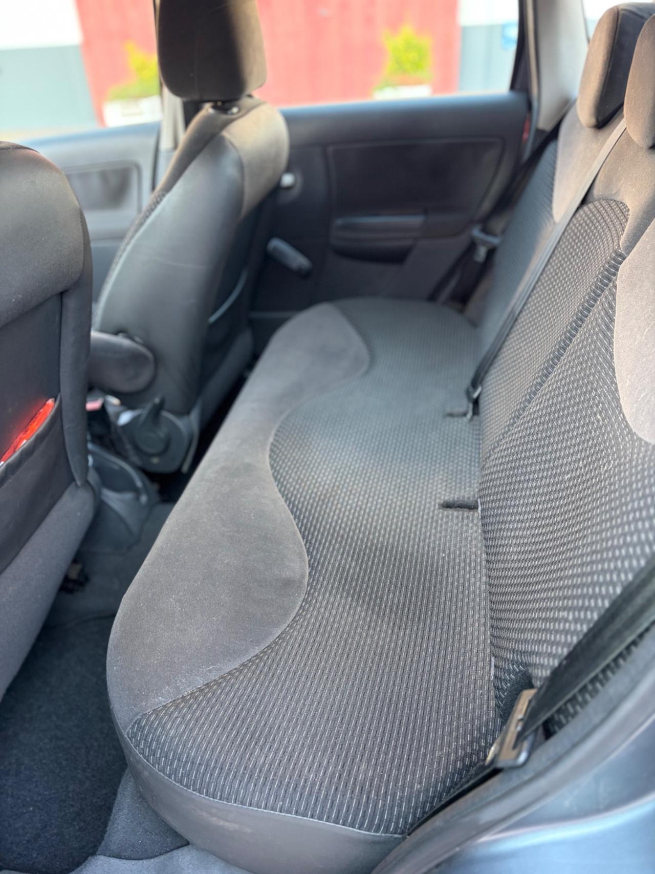 Citroen C3 1.4 Exclusive Style Techno Bi Energy G