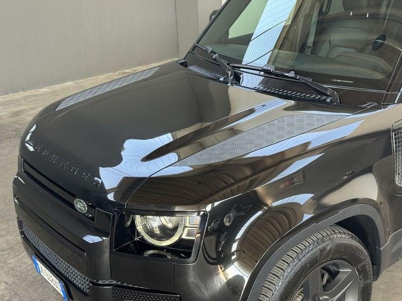 Land Rover Defender 110 3.0d i6 mhev SE awd 200CV AUTOCARRO 5 POSTI IVA ESPOSTA