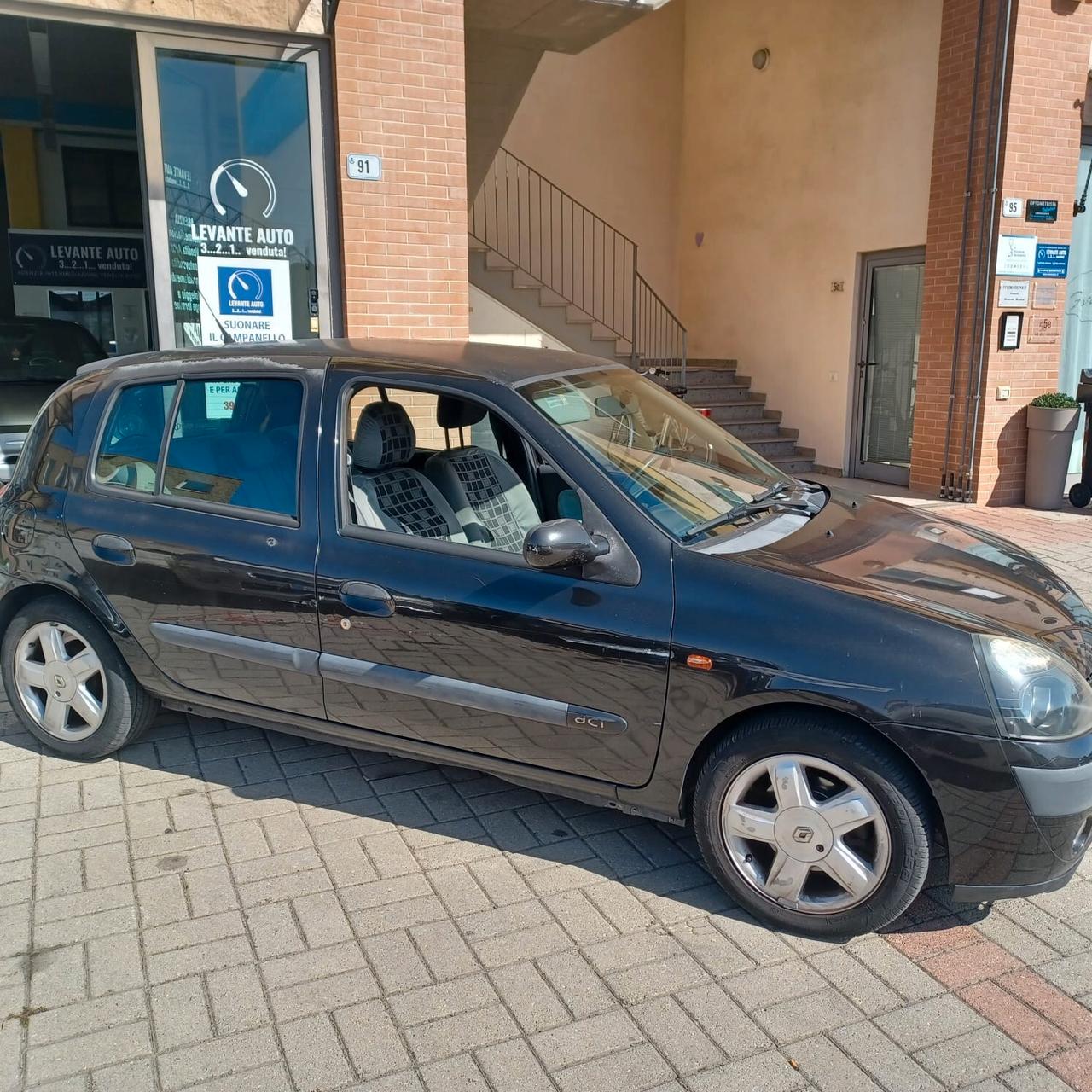 CLIO 1.5 DCI AUTO DA BATTAGLIA VISTA E PIACIUTA