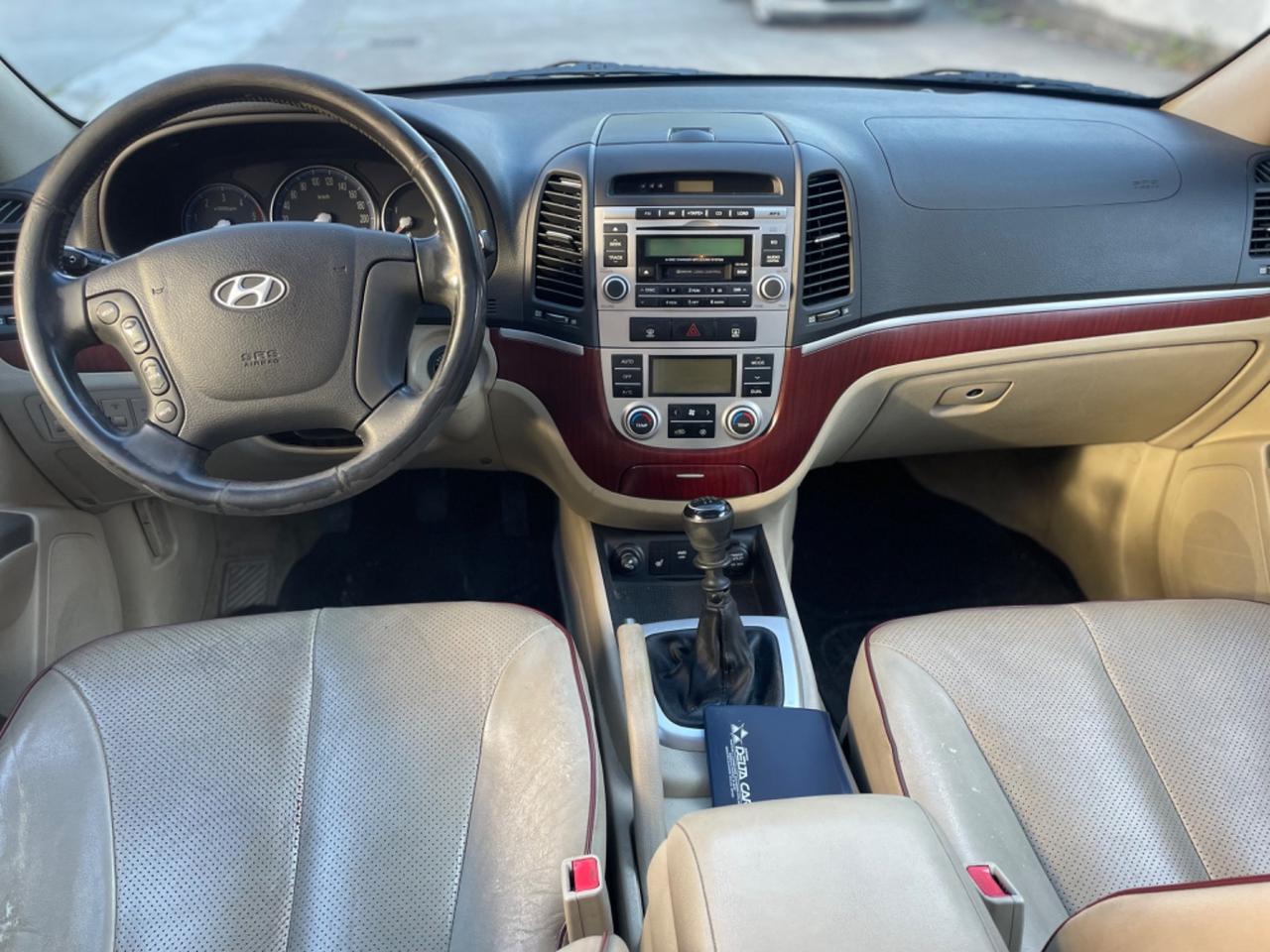 Hyundai Santa Fe 2.2 CRDi VGT Active 5 p.ti