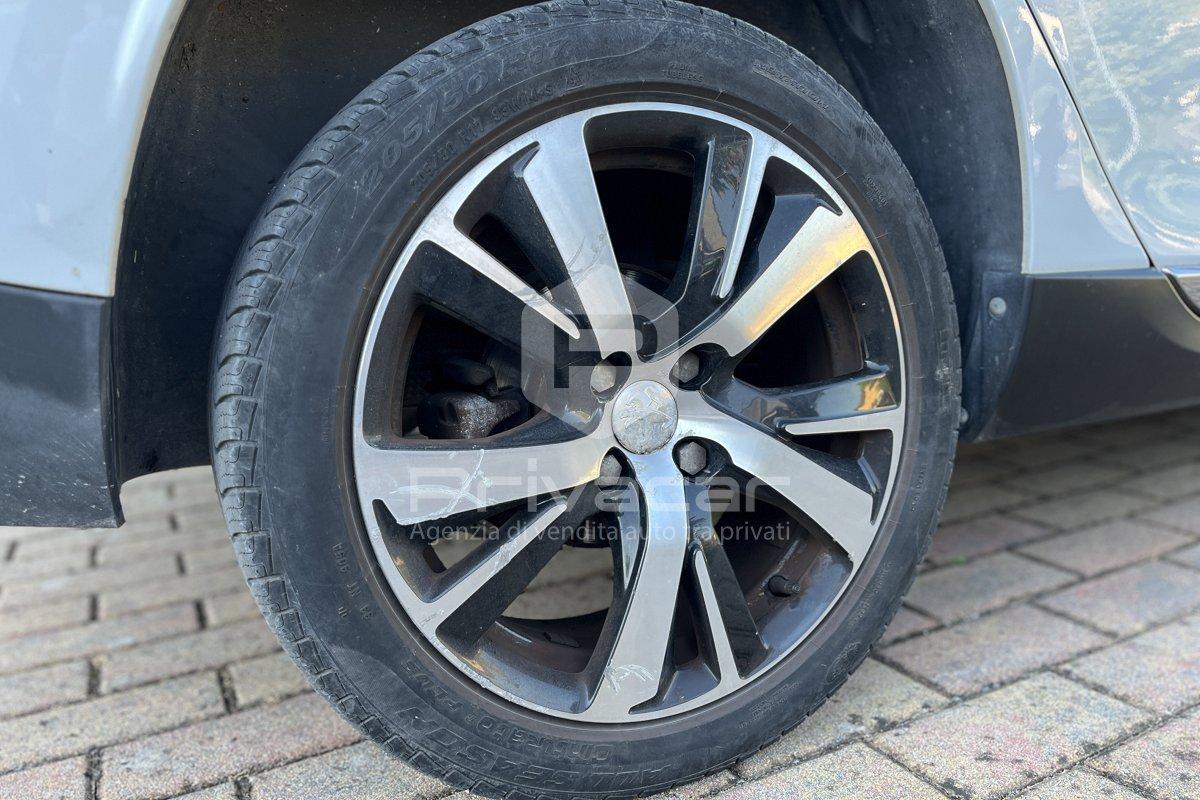 PEUGEOT 2008 1° serie 1.6 e-HDi 92 CV Stop&Start Allure