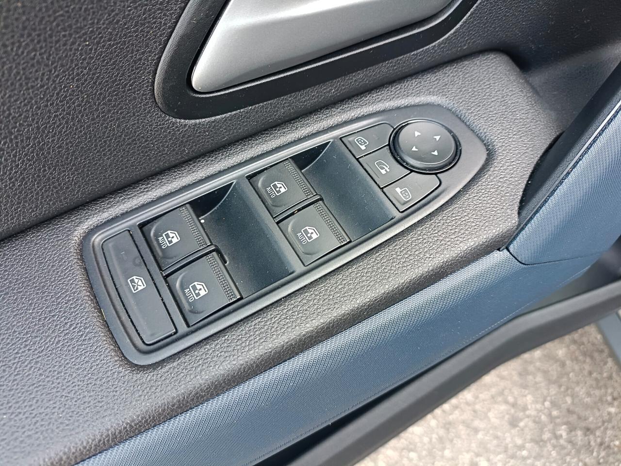 Dacia Duster Hybrid 140 CV Journey