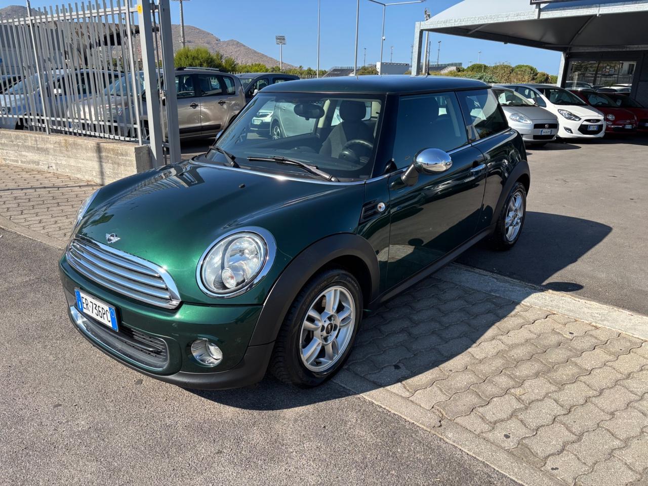 Mini 1.6 16V One (55kW)