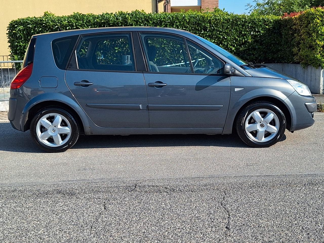 Renault Scenic Scénic 1.6 16V Serie Speciale Exception 100.000km UNICOPROPIETARIO NEOPATENTATI