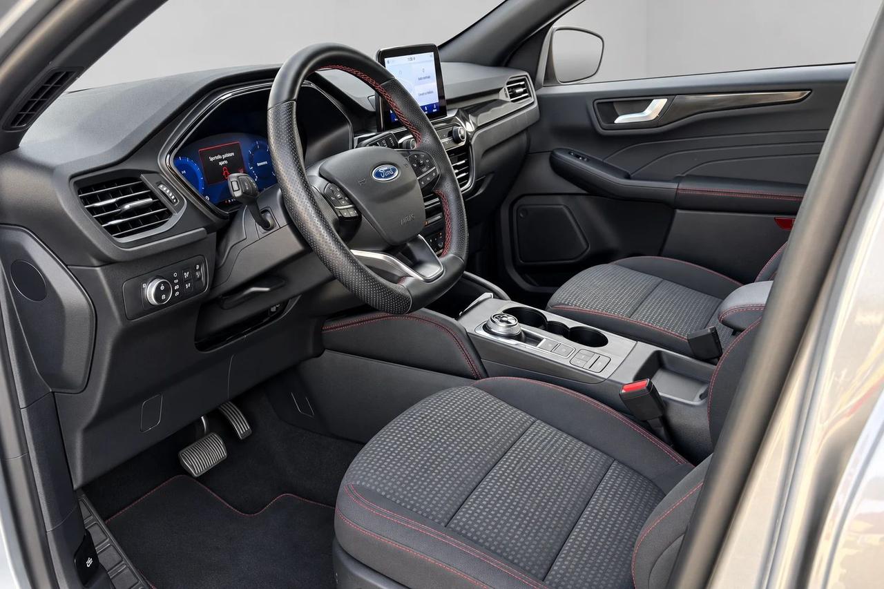 Ford Kuga 1.5 120CV ST-Line Automatico