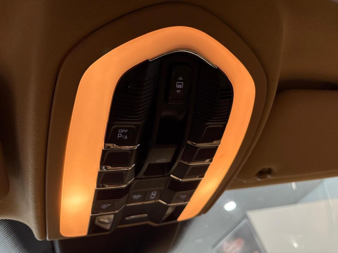 Porsche Cayenne 3.0 V6 tdi 245cv tiptronic