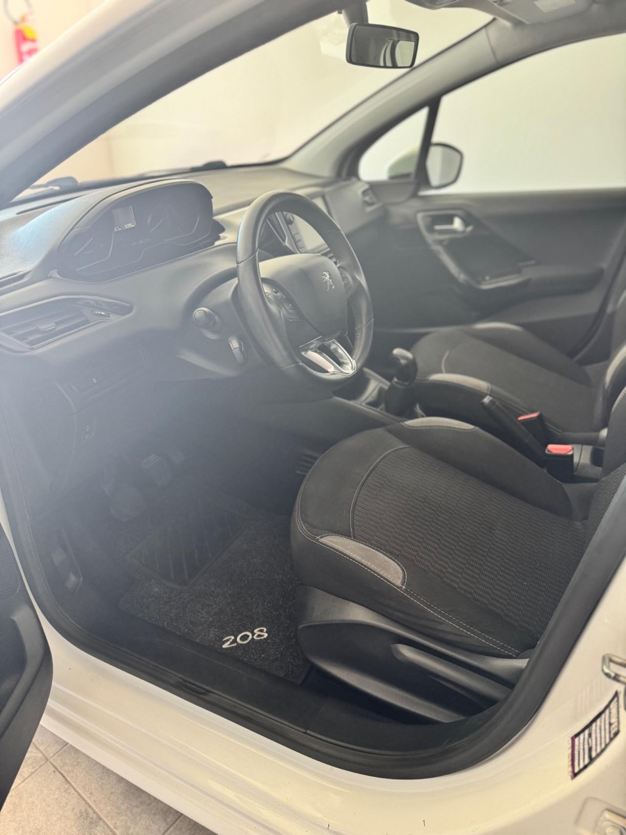 Peugeot 208 BlueHDi 75 5 porte Active