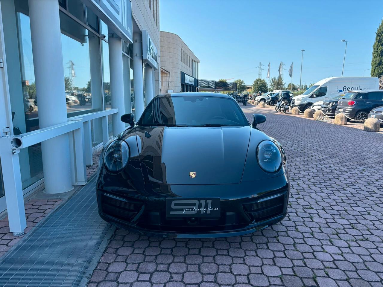 Porsche 911 Carrera
