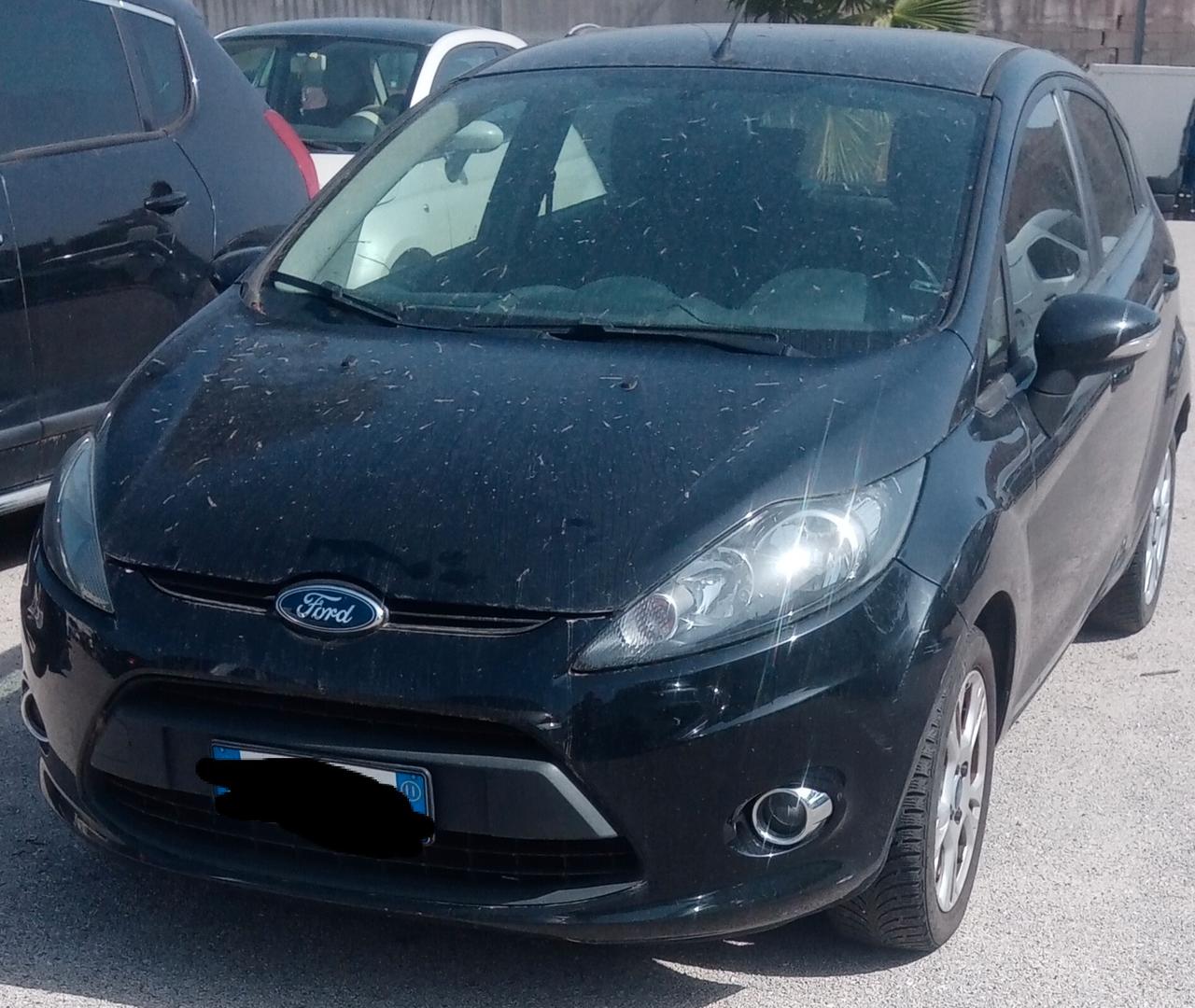 Ford Fiesta 1.4 TDCi 70CV 5 porte Titanium