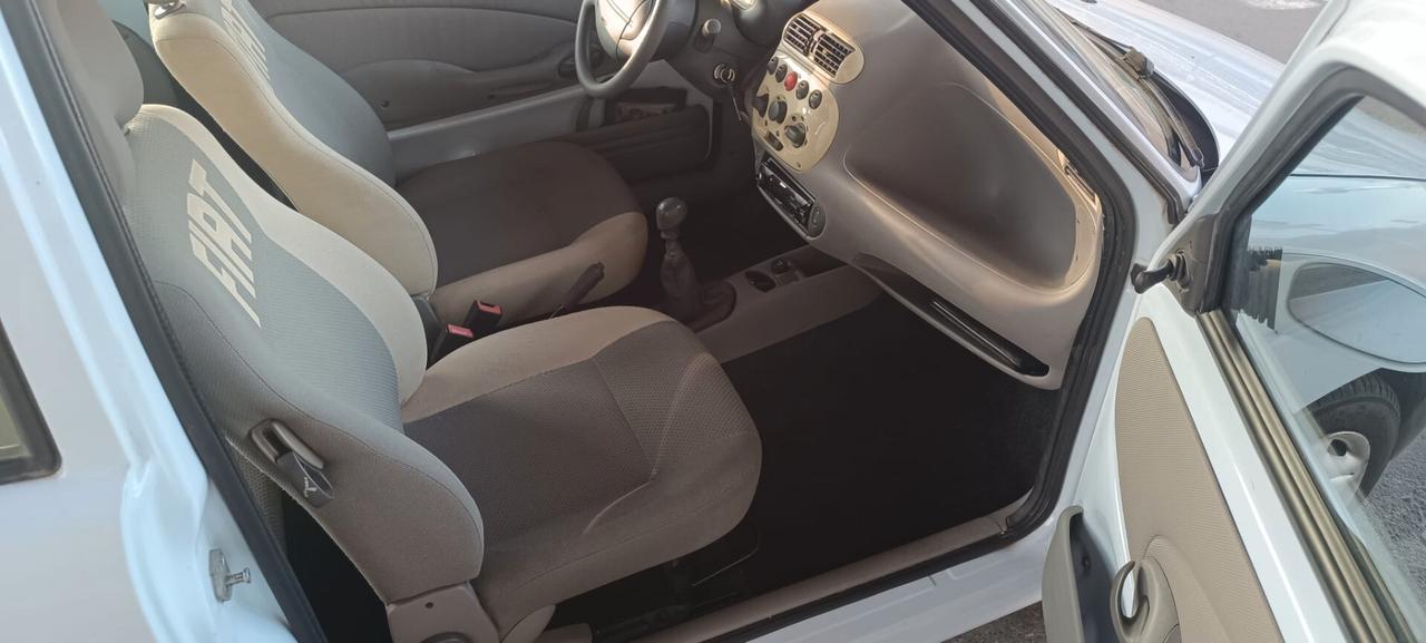 Fiat 600 1.1 Active