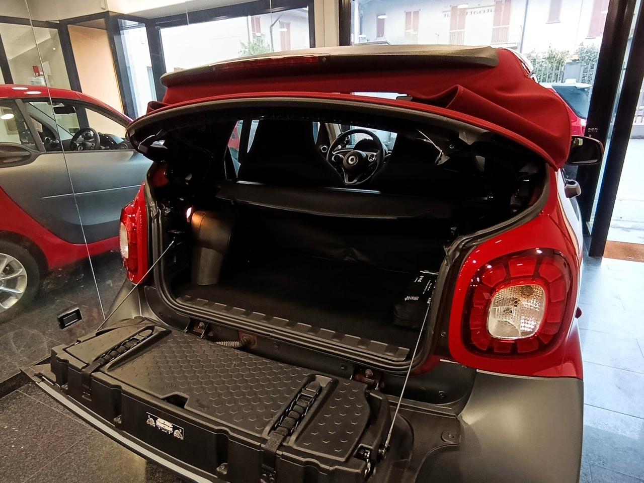 Smart ForTwo 70 1.0 cabrio Passion Tailor Made km 21.499 Perfetta