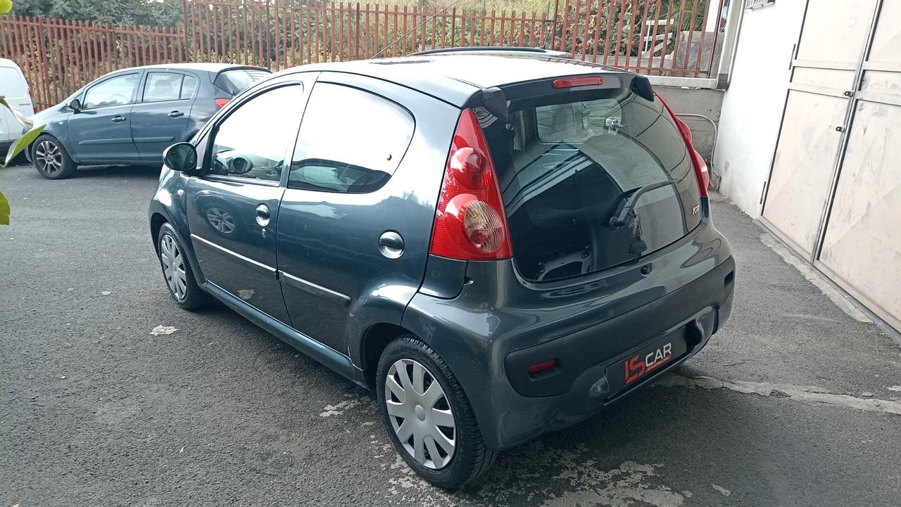 Peugeot 107 1.0 68CV 5p. Plaisir 2Tronic