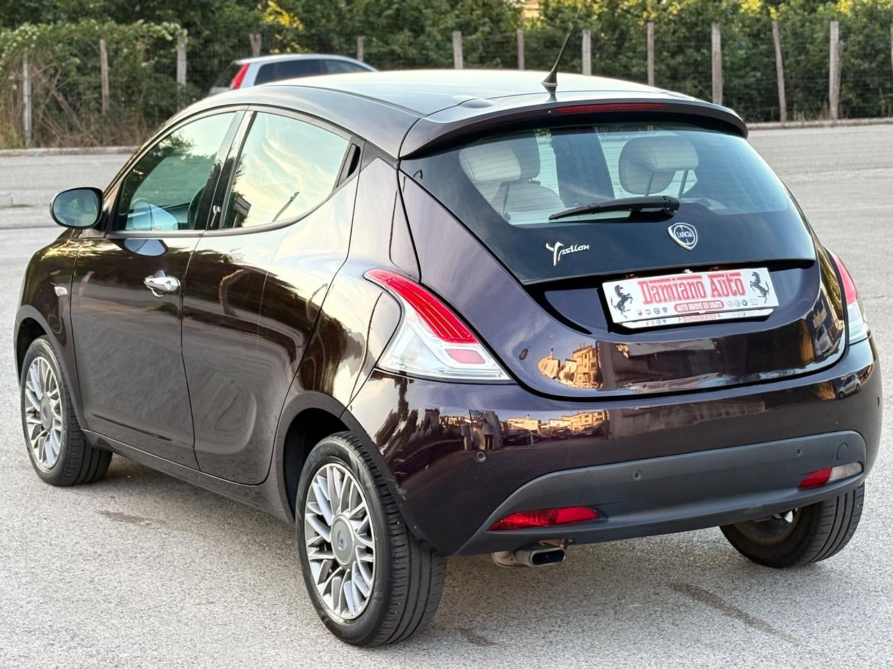 Lancia Ypsilon 1.3 MJT 95CV Platinum FULL/Pelle