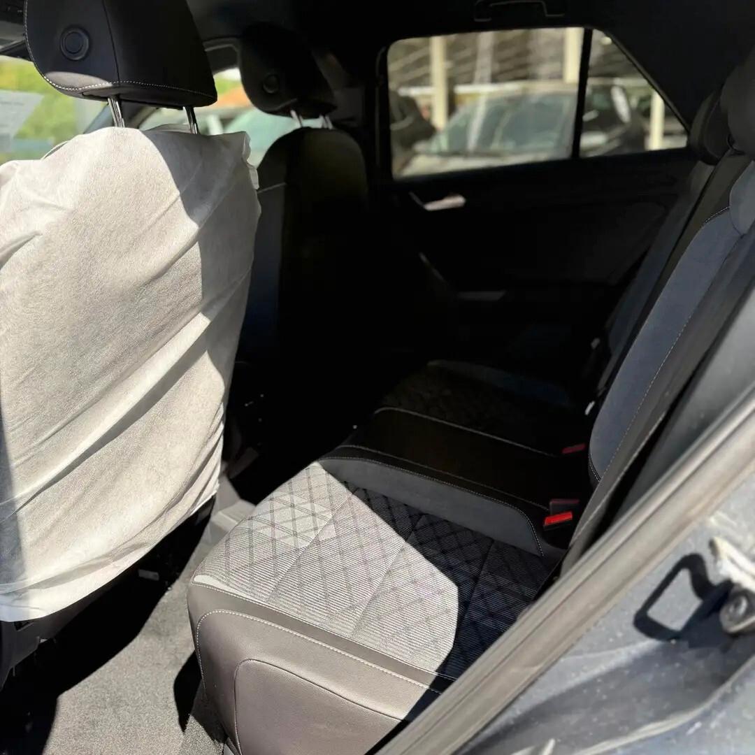Volkswagen T-Roc 2.0 TDI SCR R-Line Plus