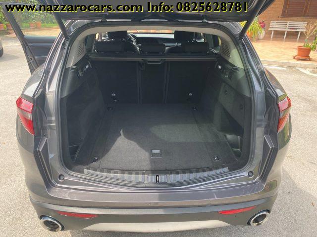 ALFA ROMEO Stelvio 2.2 Turbodiesel 190 CV AT8 Q4 Business XENO/NAVIG