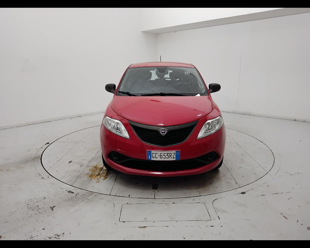 LANCIA Ypsilon III 2015 - Ypsilon 1.0 firefly hybrid Silver s&s 70cv
